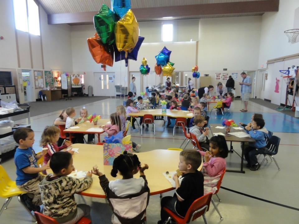 Large indoor playroom/gymnasium for preschoolers.