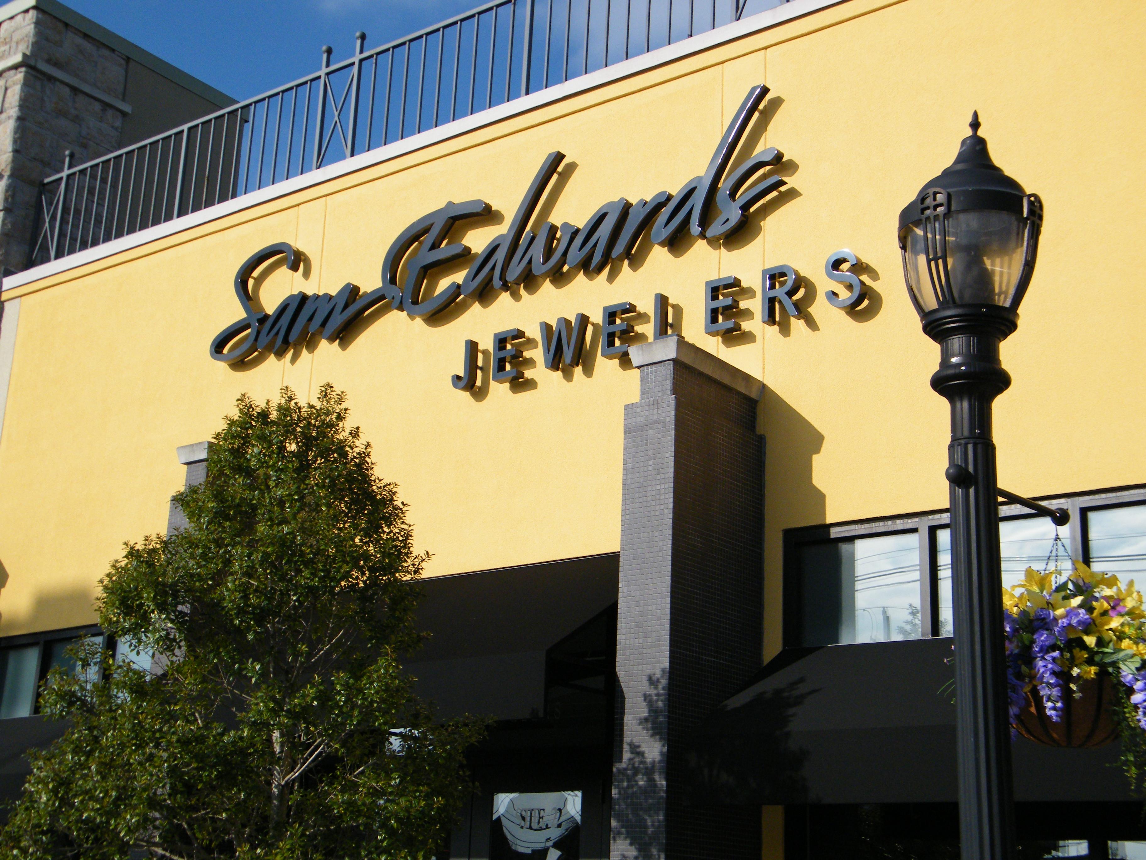 Welcome to Sam Edwards Jewelers