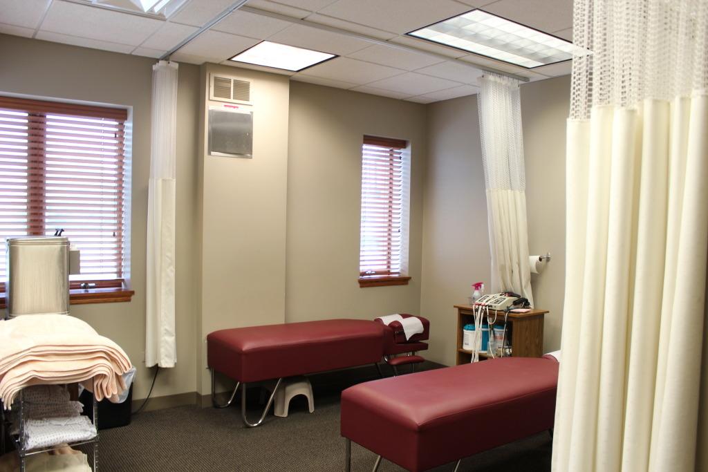 Algonquin Chiropractic Center - Adjustment Table