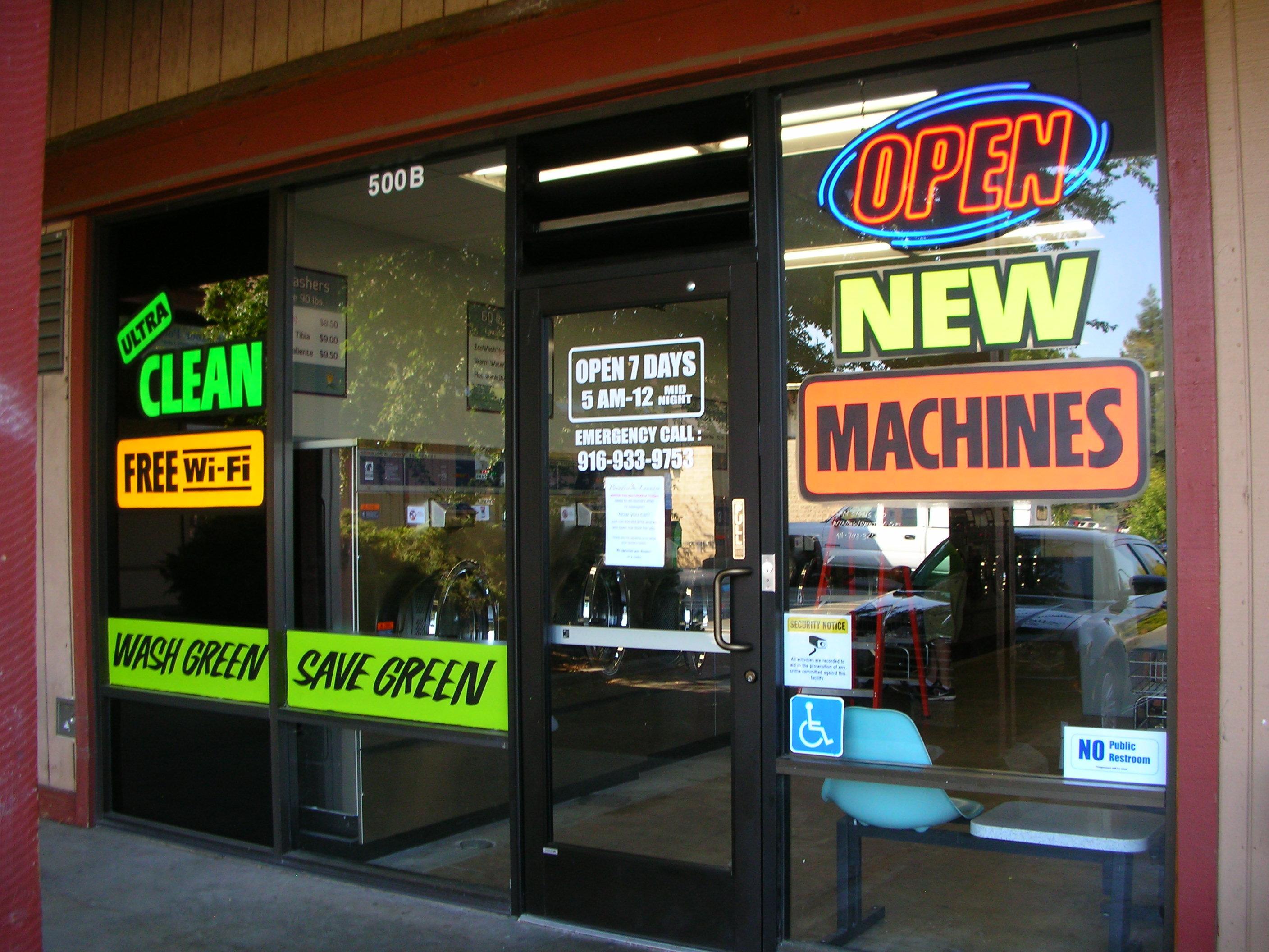 Newest 24 hr Laundromat in Roseville