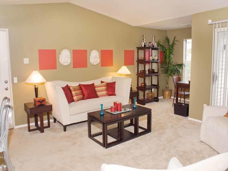 Village Green of Canton Apartments in Canton MI - Apartment Model Living Room