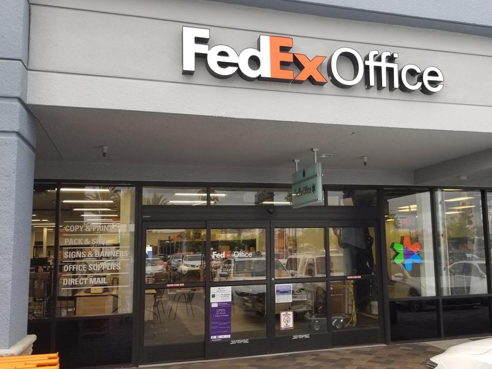 FedEx Office Print & Ship Center