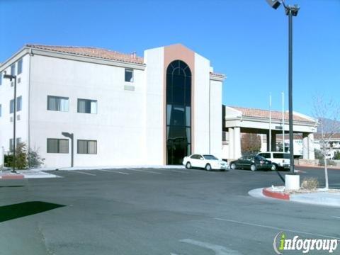 Holiday Inn Express & Suites Albuquerque-N. Balloon Fsta Park, an IHG Hotel