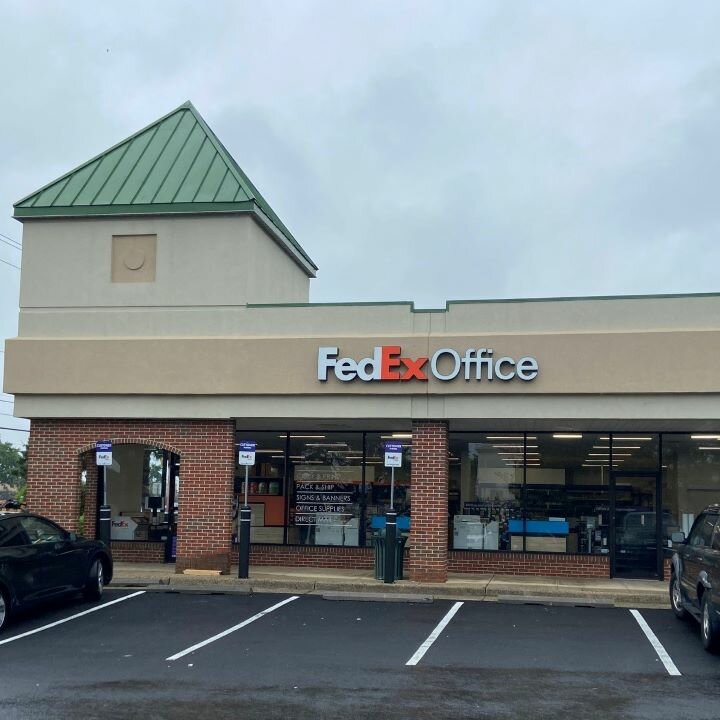 FedEx Office Print & Ship Center