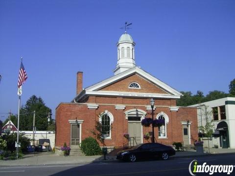 Chagrin Falls Township Hall & Visitors Center