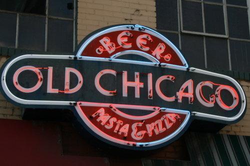 Old Chicago Pizza + Taproom