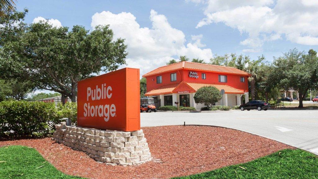 Public Storage