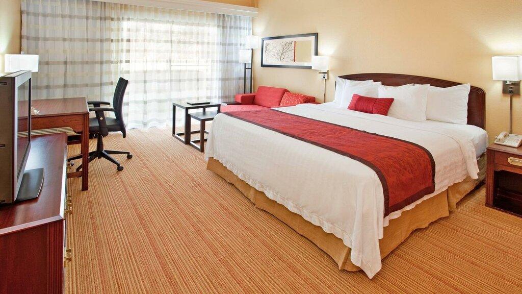 Courtyard By Marriott Houston Sugar Land/Stafford