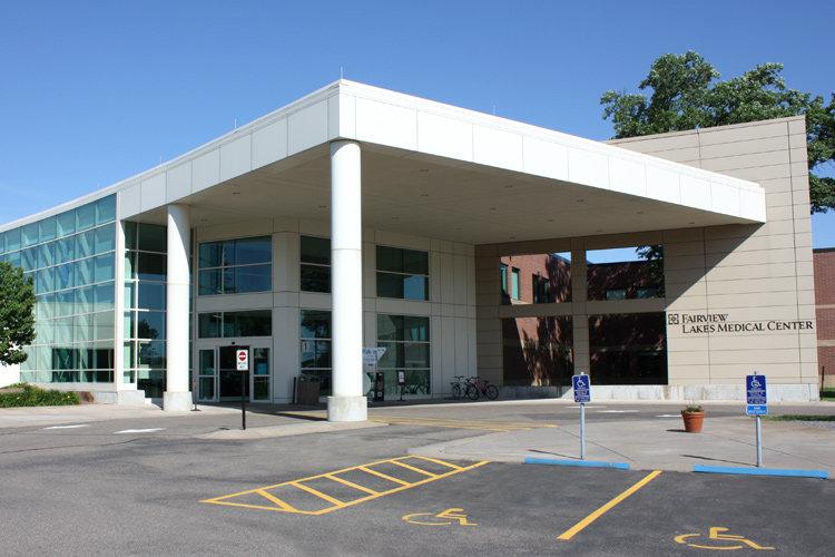 M Health Fairview Lakes Medical Center