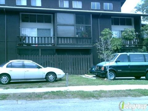 Treehouse Apartments