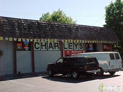 Charlies Liquor & Deli