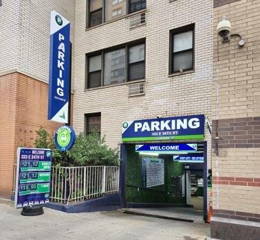 Centerpark East 34th Street Garage