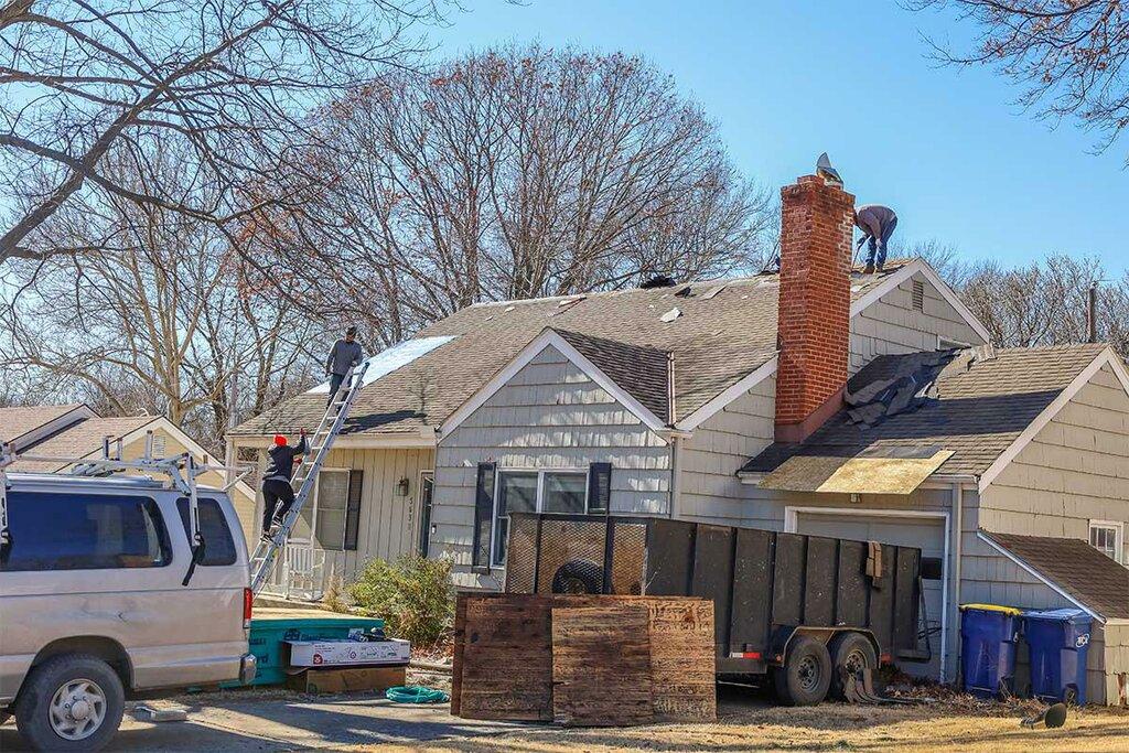 HT Roofing & Construction