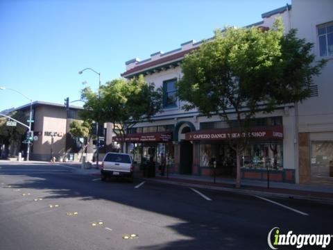 B Street Books