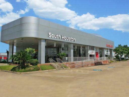 South Houston Nissan