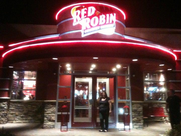 Red Robin Gourmet Burgers