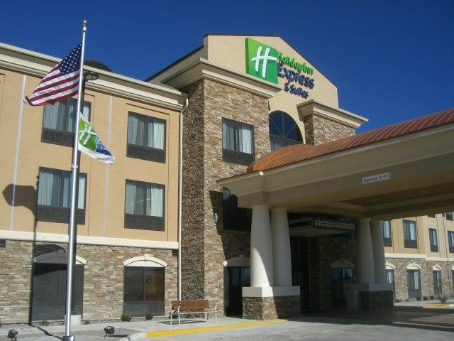 Holiday Inn Express & Suites Hays, an IHG Hotel