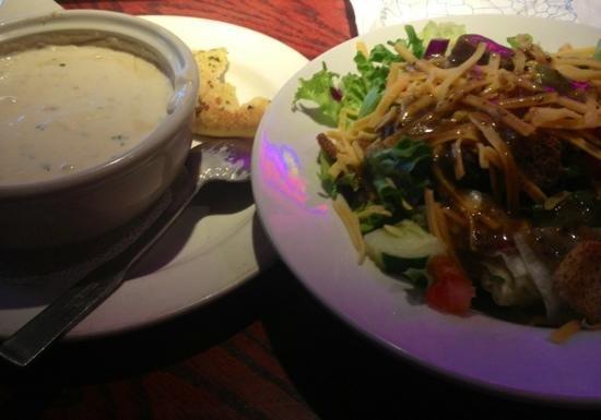 Red Robin Gourmet Burgers and Brews