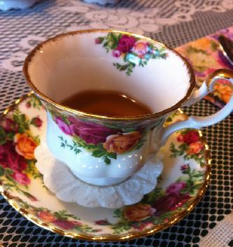 Elegant Manners - Art and Etiquette of English Afternoon Tea