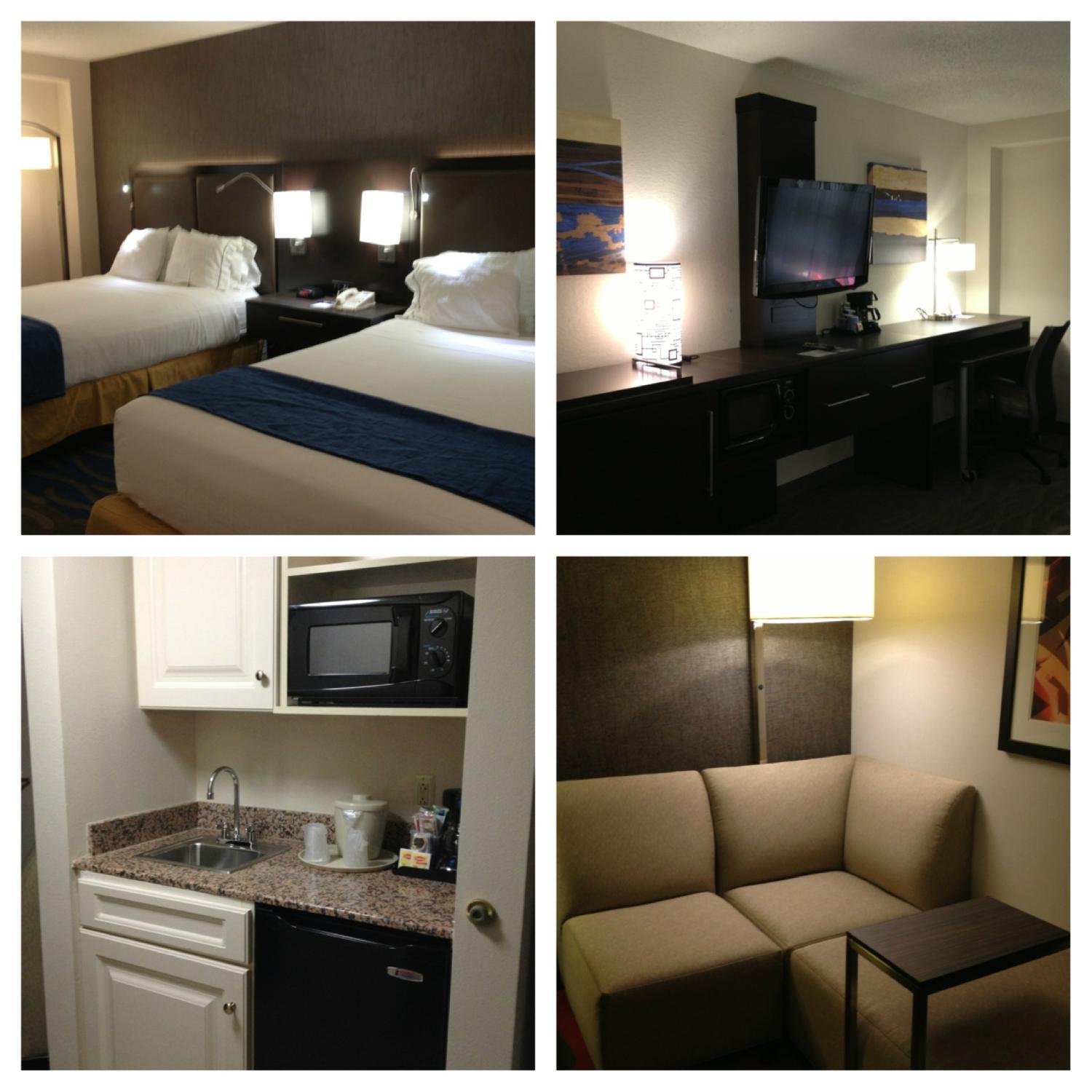 Holiday Inn Express & Suites Meadowlands Area, an IHG Hotel