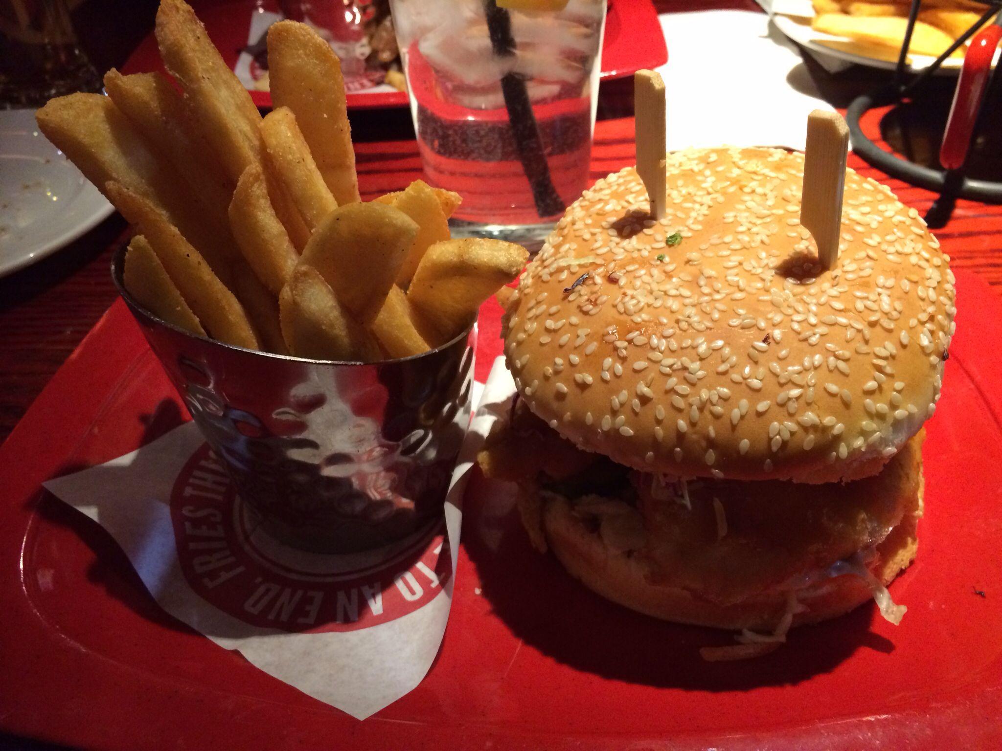 Red Robin Gourmet Burgers and Brews