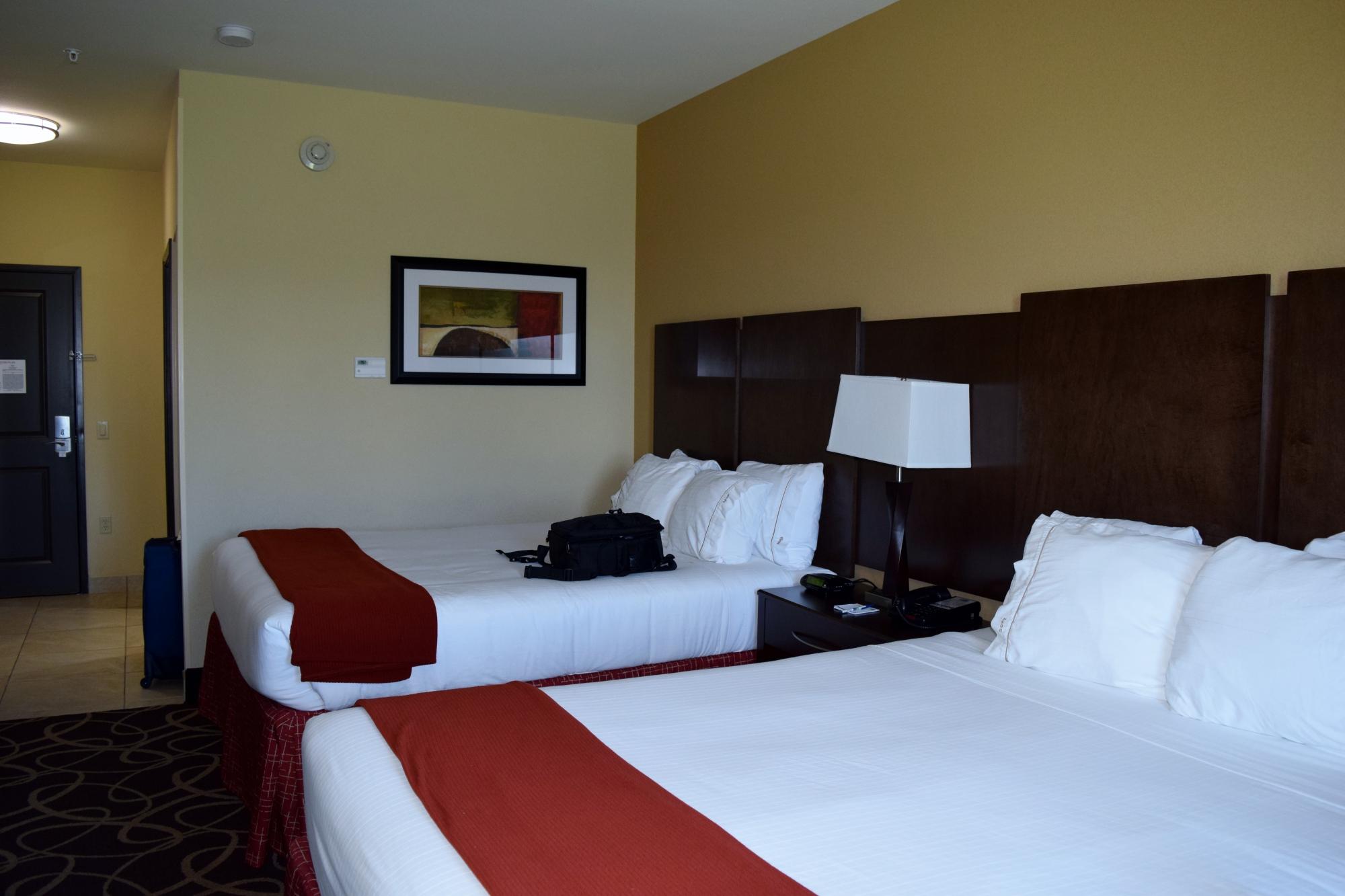 Holiday Inn Express & Suites Houston South - Pearland, an IHG Hotel