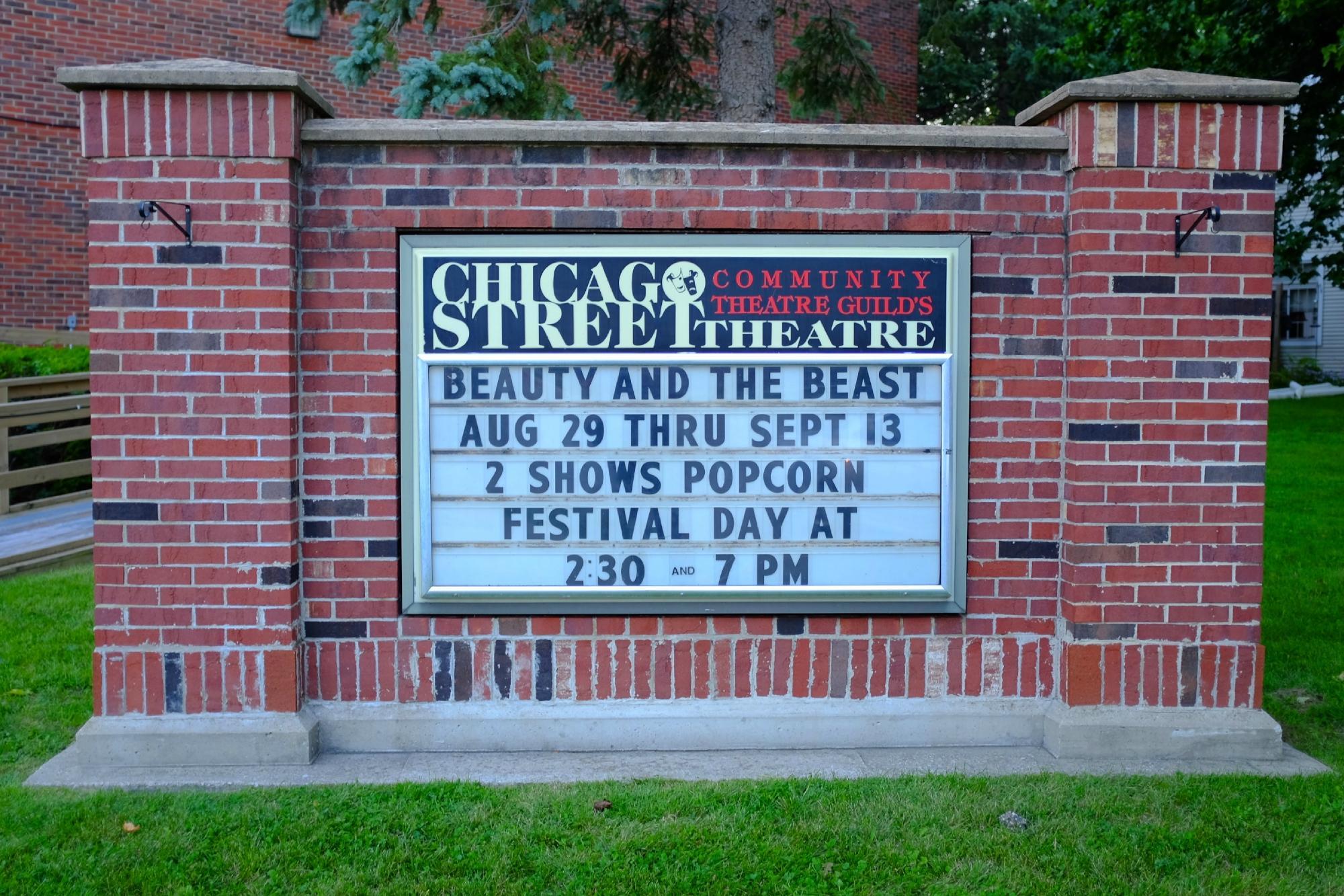 Chicago Street Theatre