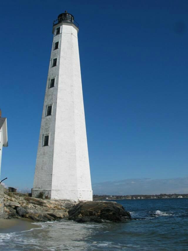 New London Maritime Society Custom House Museum