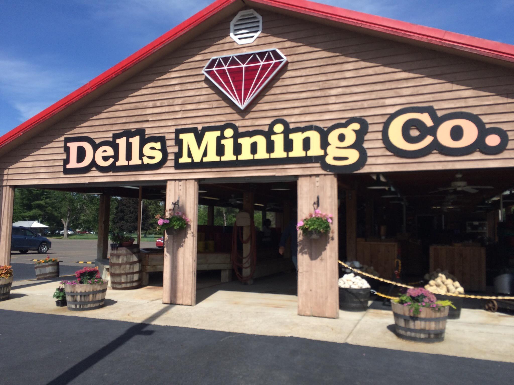 Dells Mining Company