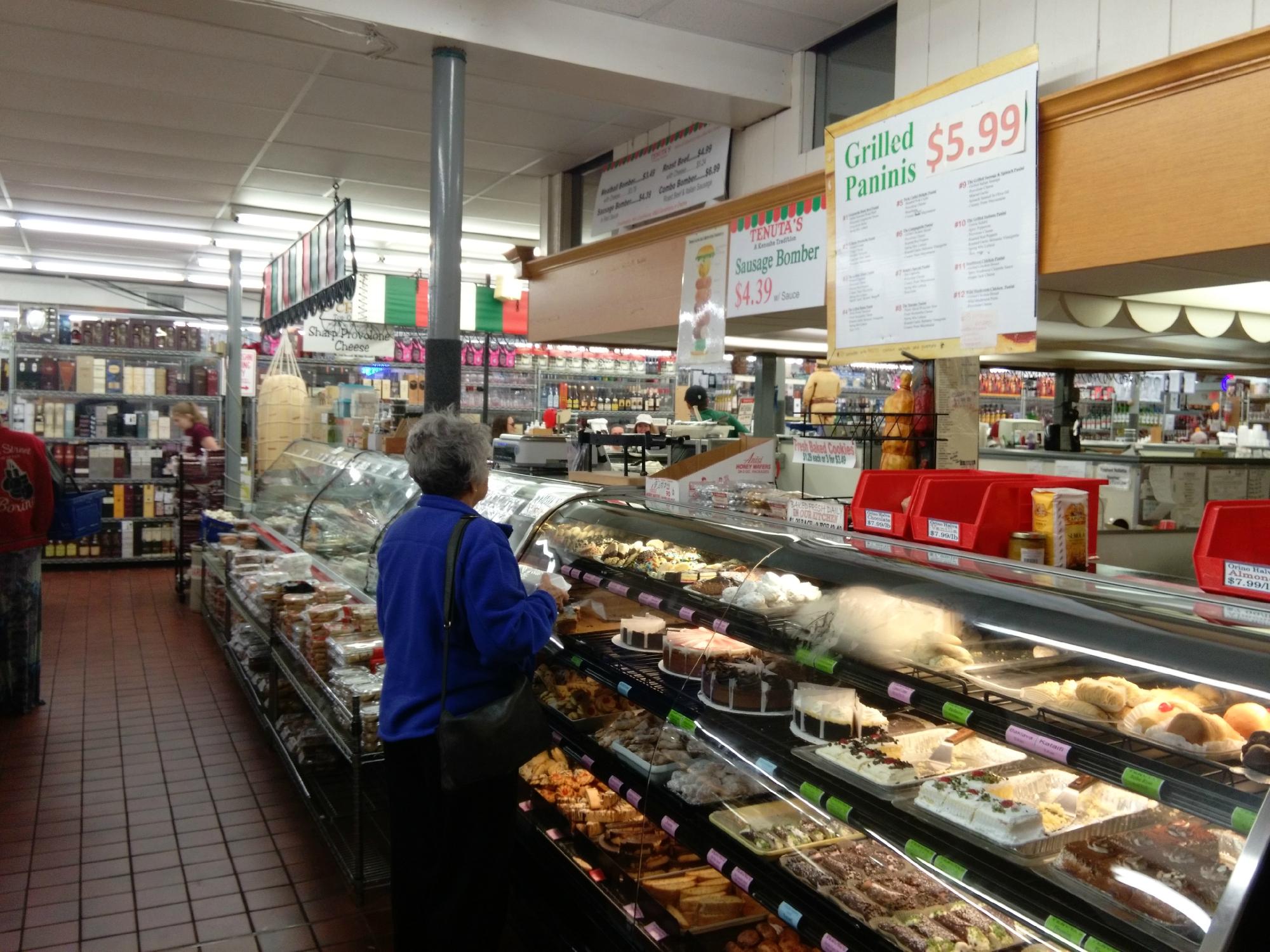 Tenuta's Deli