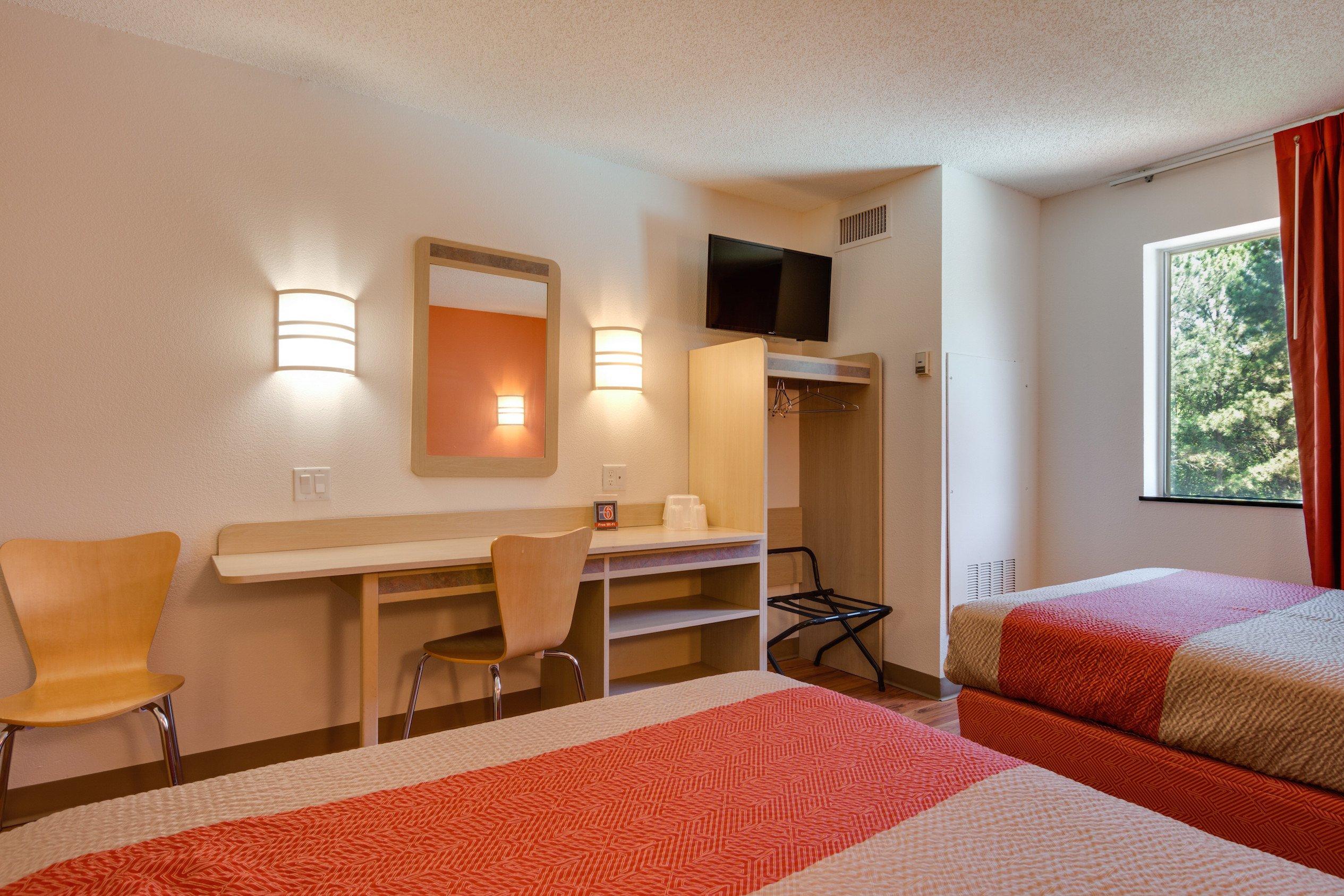 Ramada By Wyndham Lithia Springs Atlanta