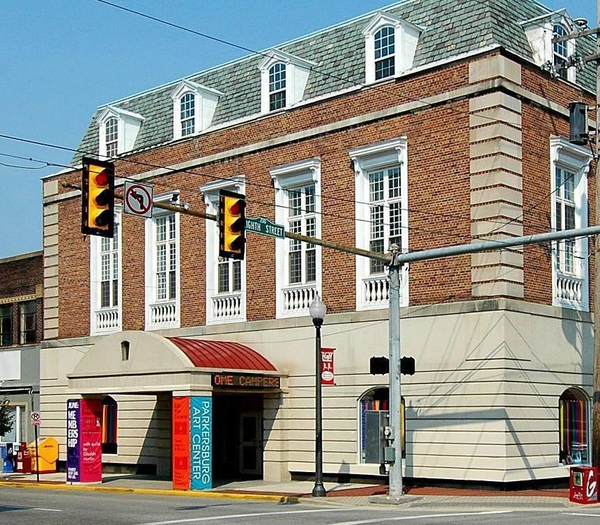 Parkersburg Art Center