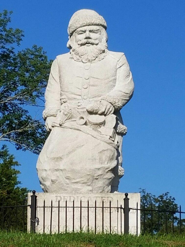 1935 Santa Statue