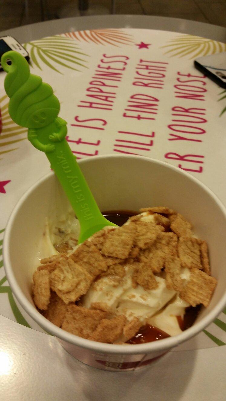 Menchie's Frozen Yogurt