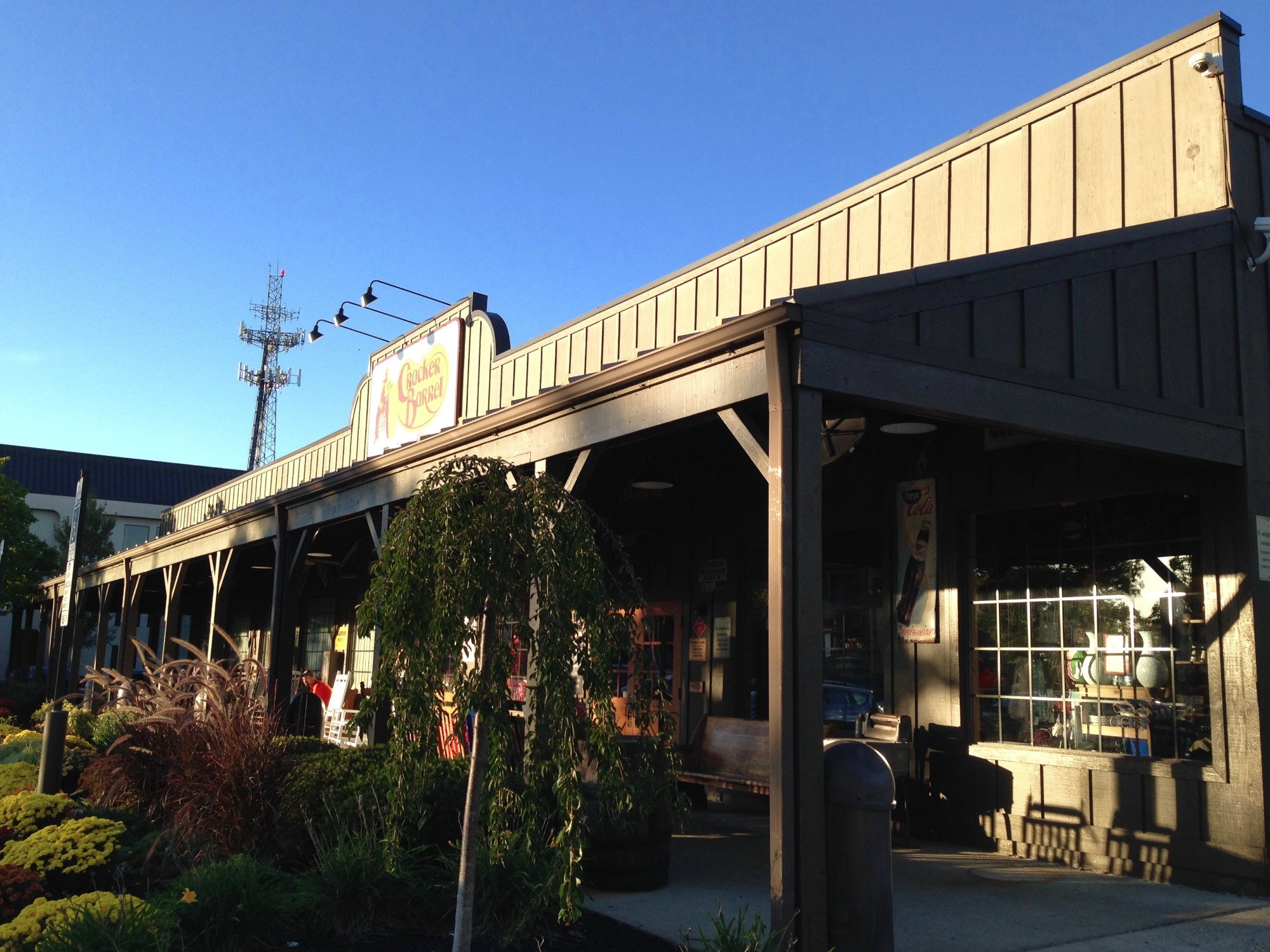 Cracker Barrel Old Country Store