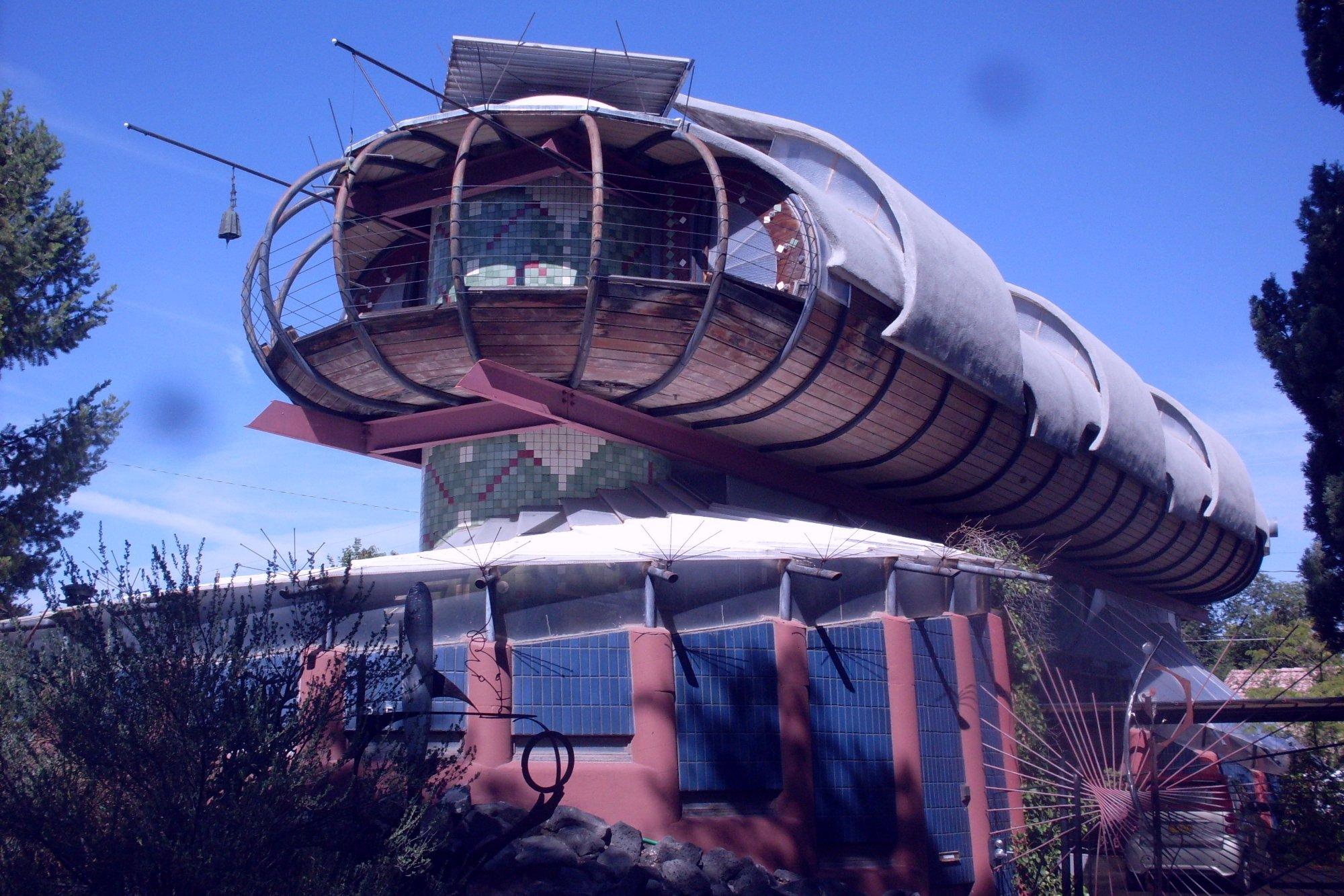 Spaceship UFO House