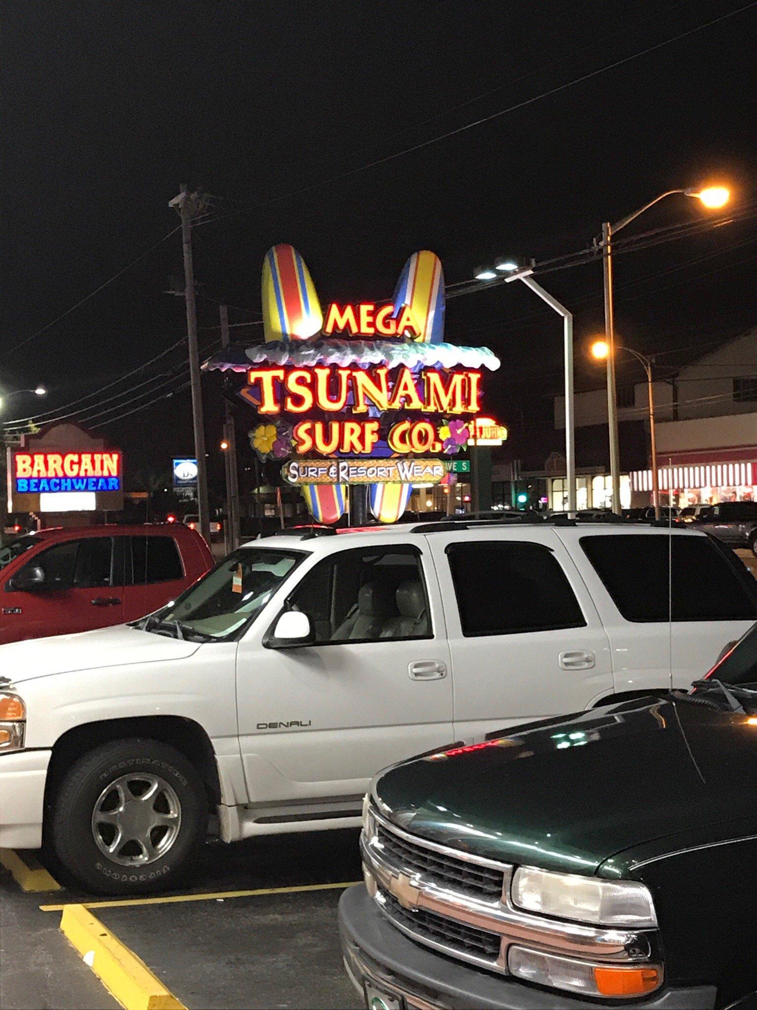 Tsunami Surf Shop