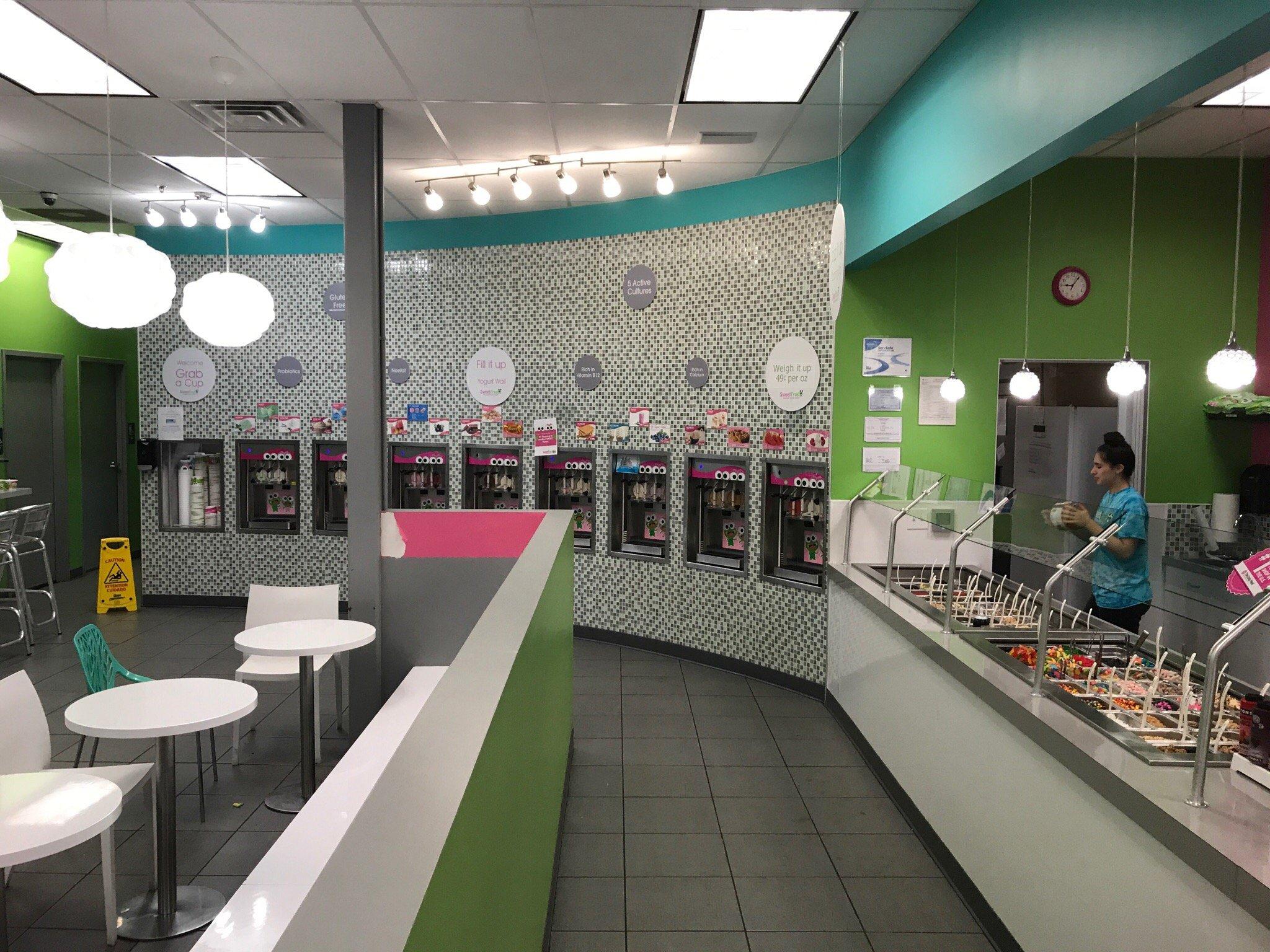 sweetFrog Premium Frozen Yogurt