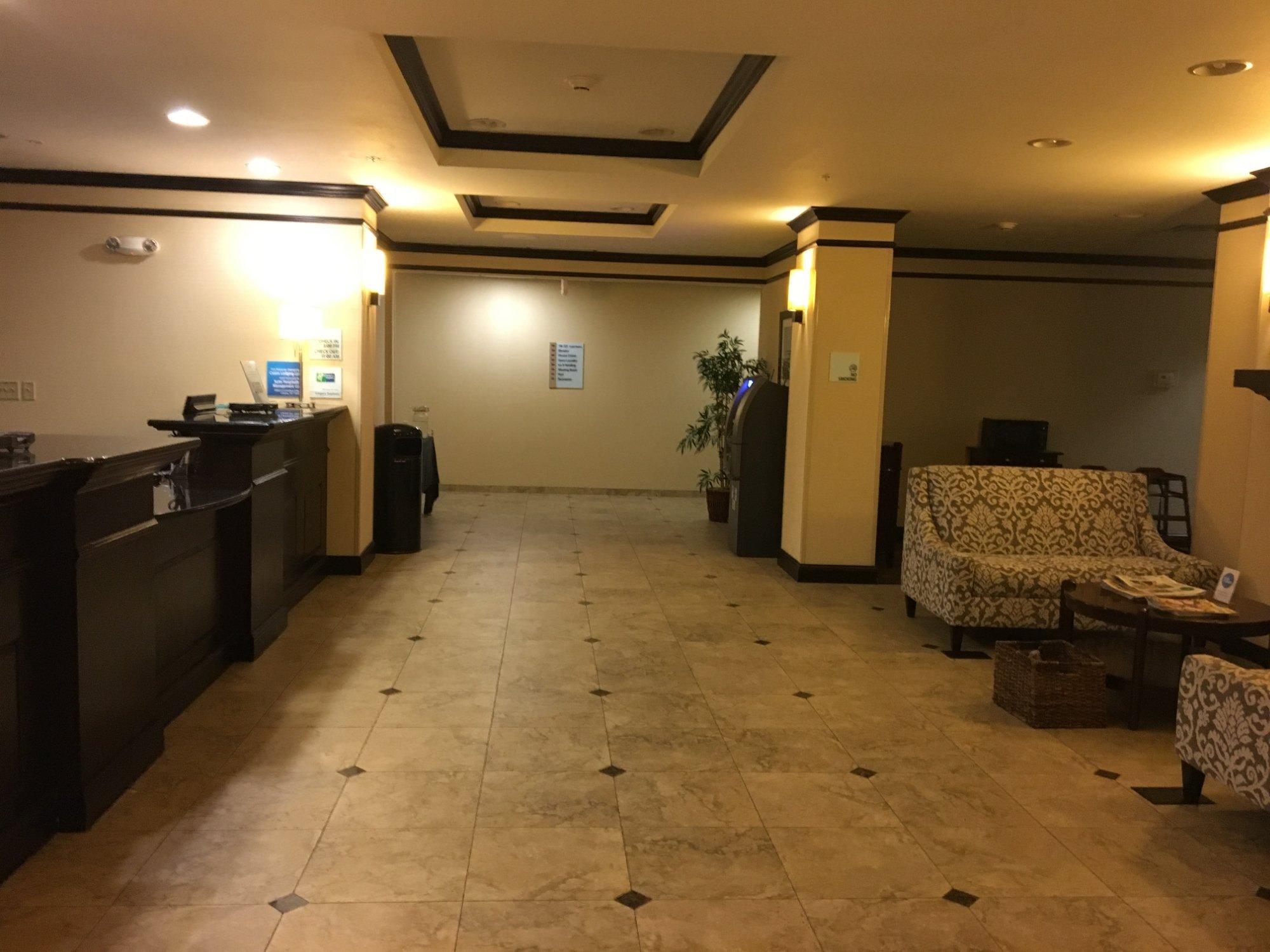 Holiday Inn Express & Suites Syracuse North - Airport Area, an IHG Hotel