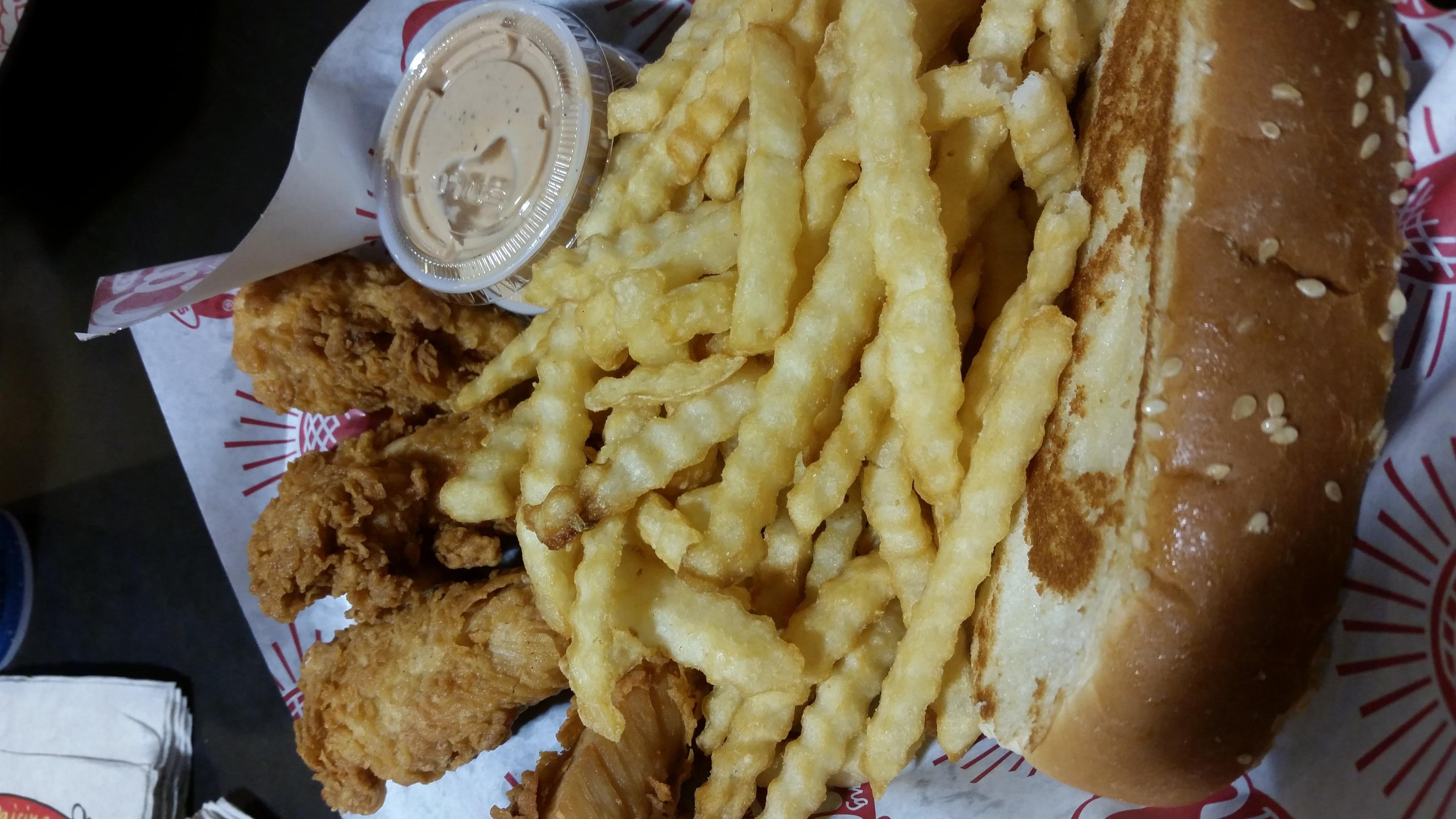 Raising Cane's Chicken Fingers