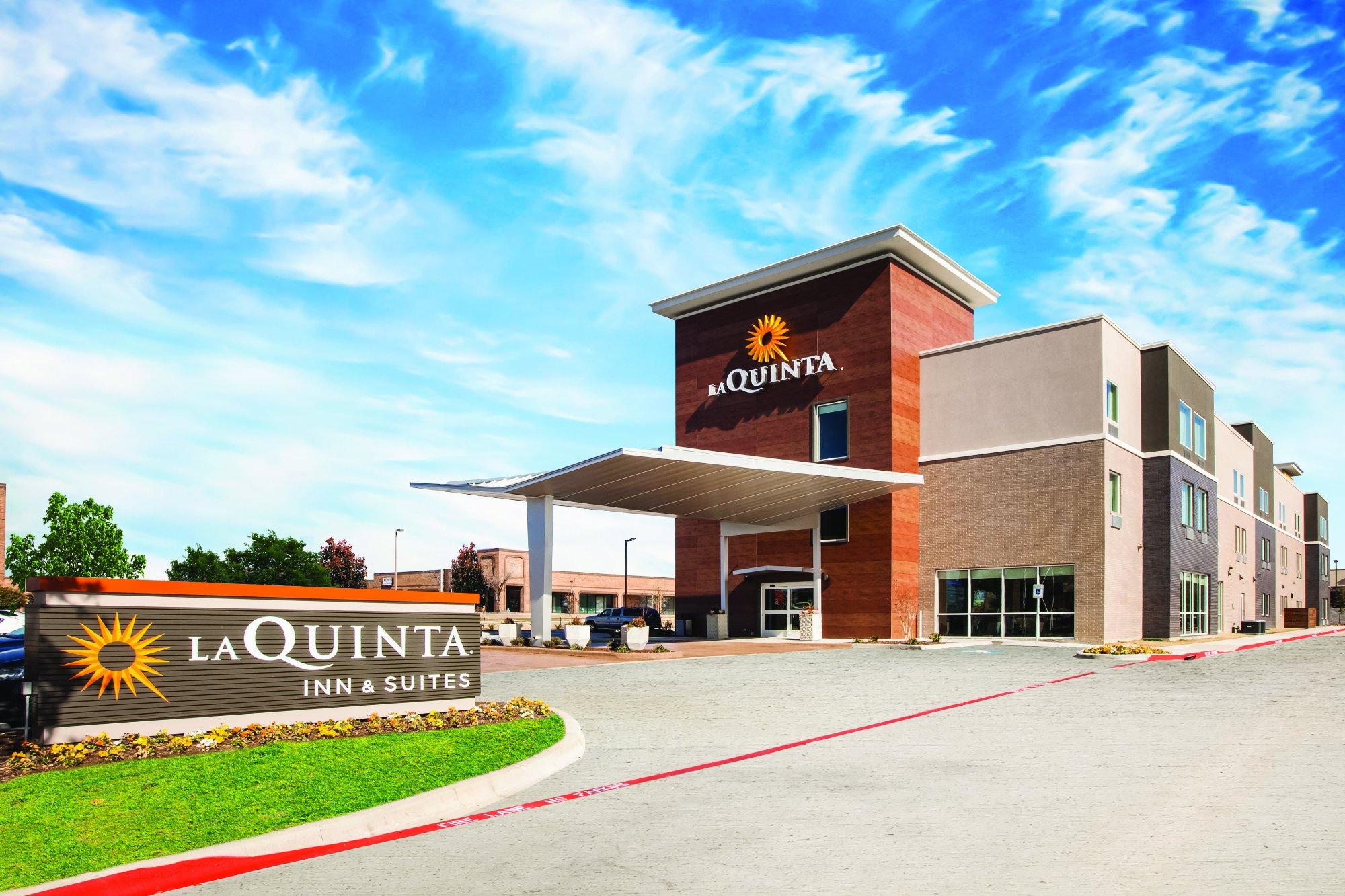 La Quinta Inn & Suites By Wyndham Dallas Northeast-Arboretum