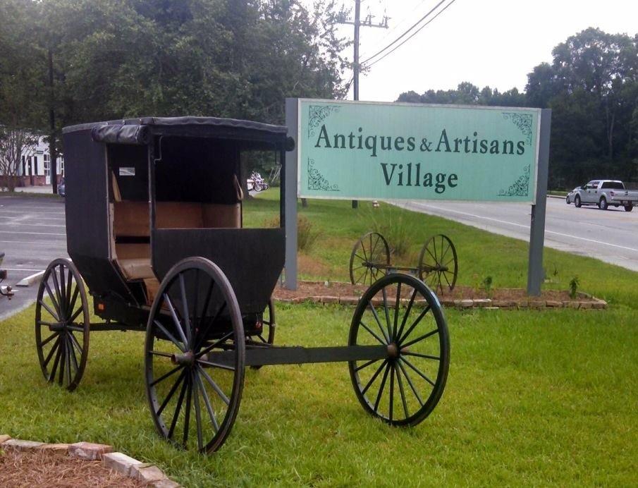 Antiques & Artisans Village