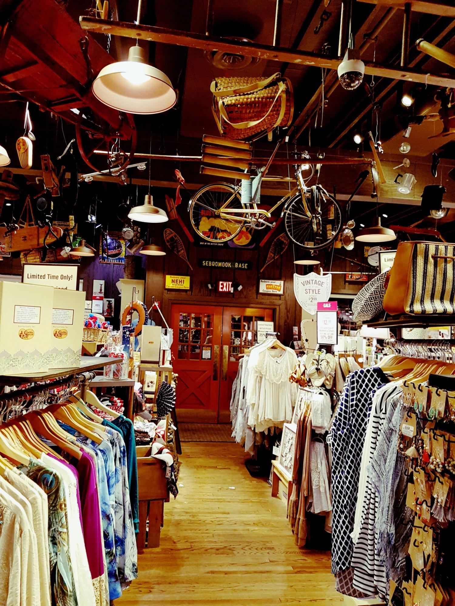 Cracker Barrel Old Country Store