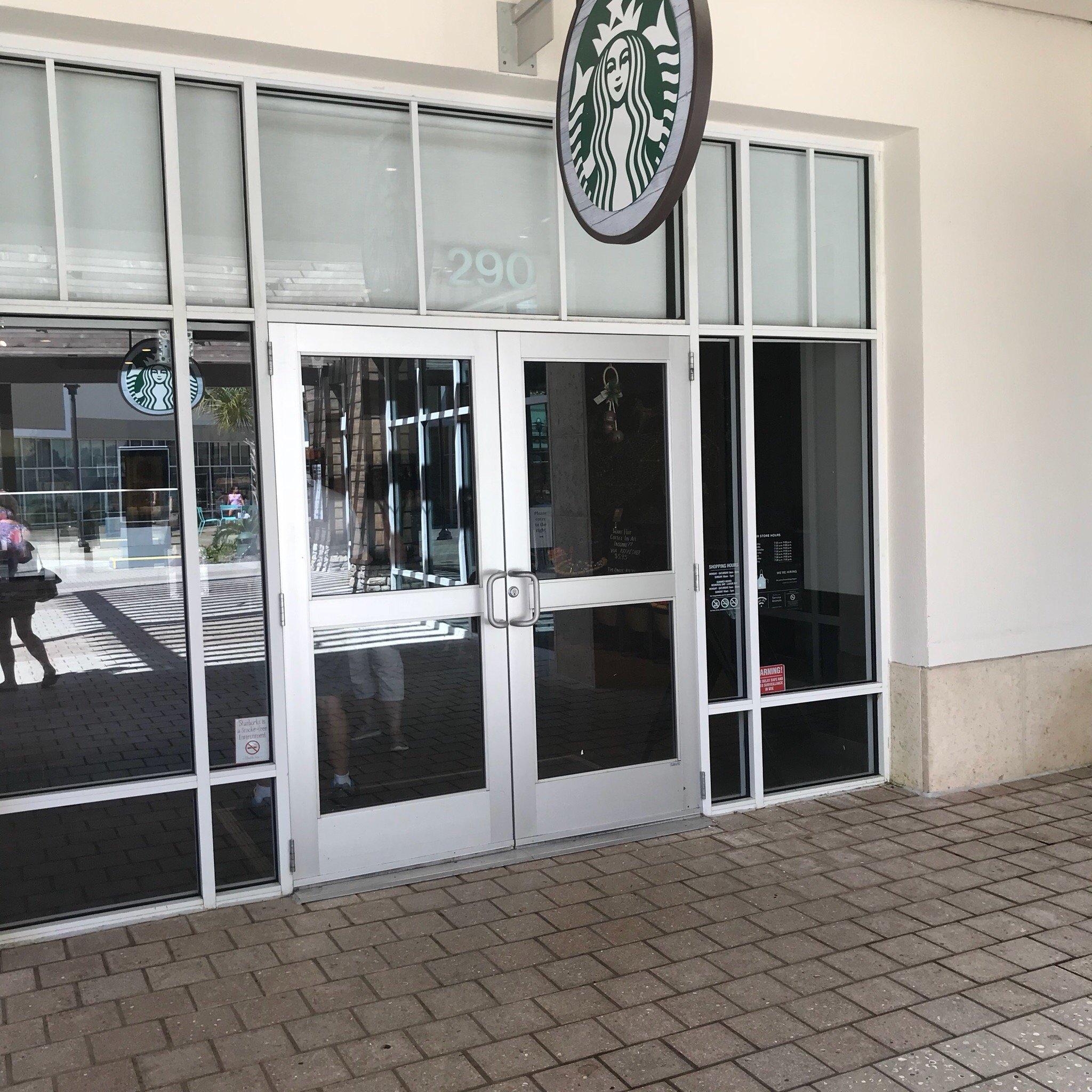 Starbucks Tanger 17 Outlet