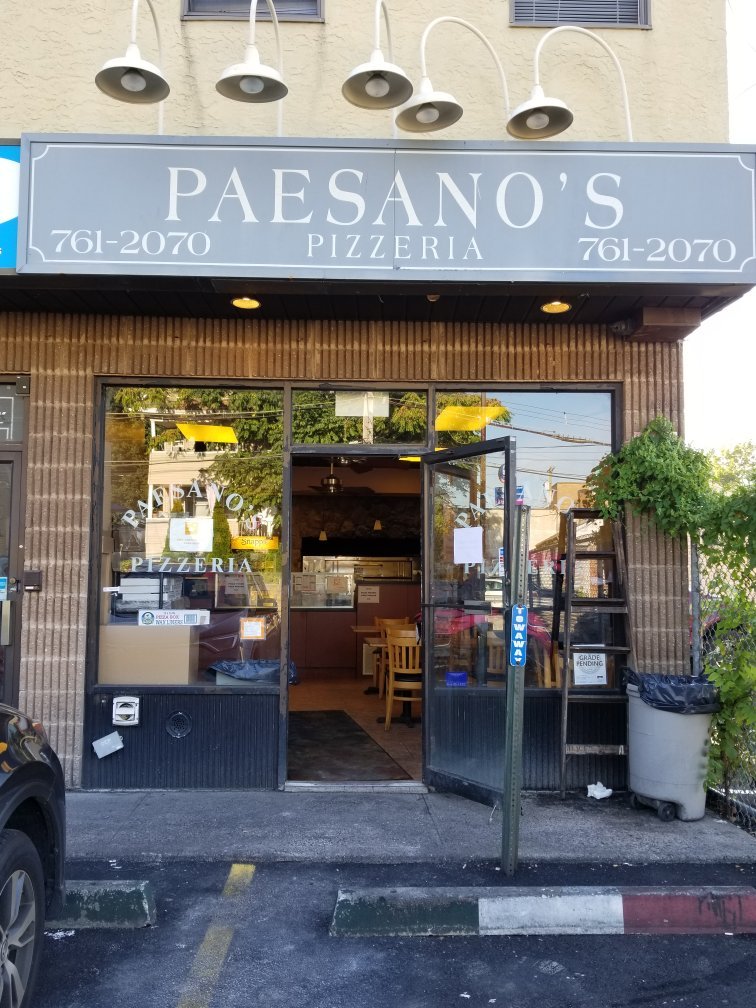 Paesano's Pizzeria