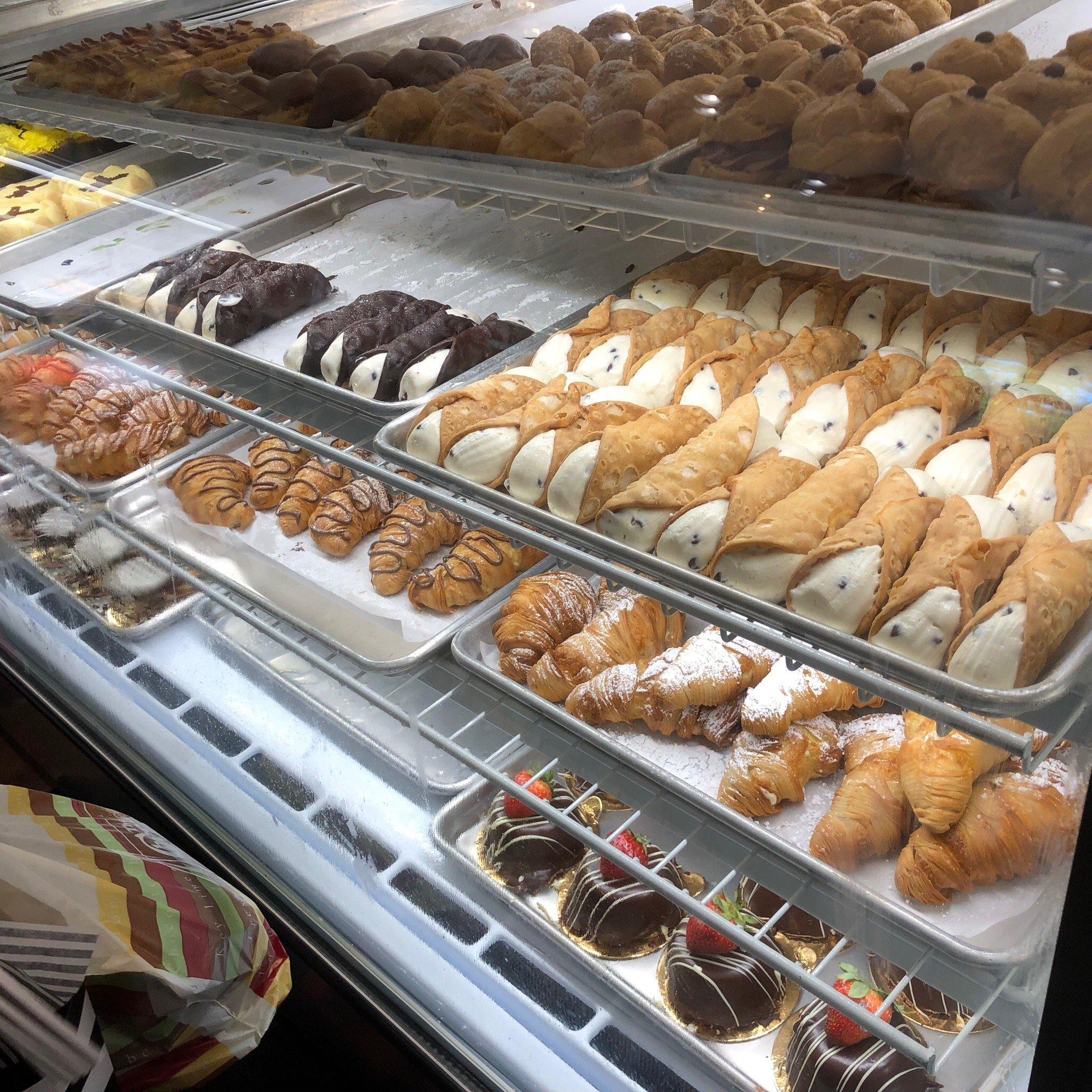 Carlo's Bakery