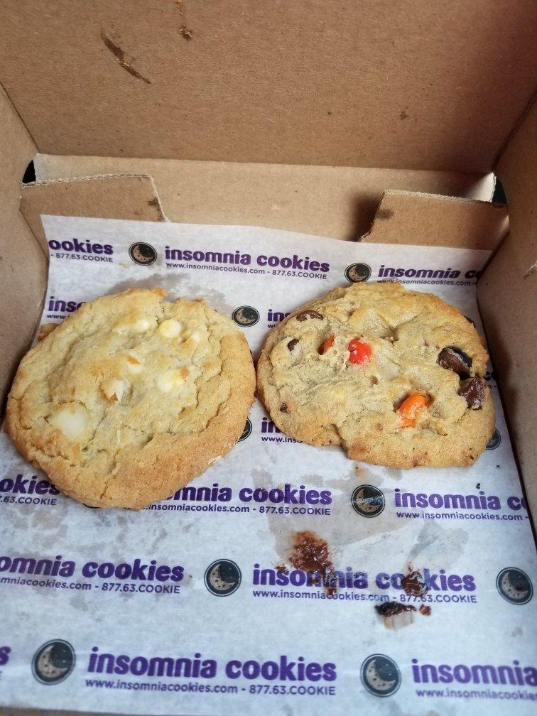 Insomnia Cookies