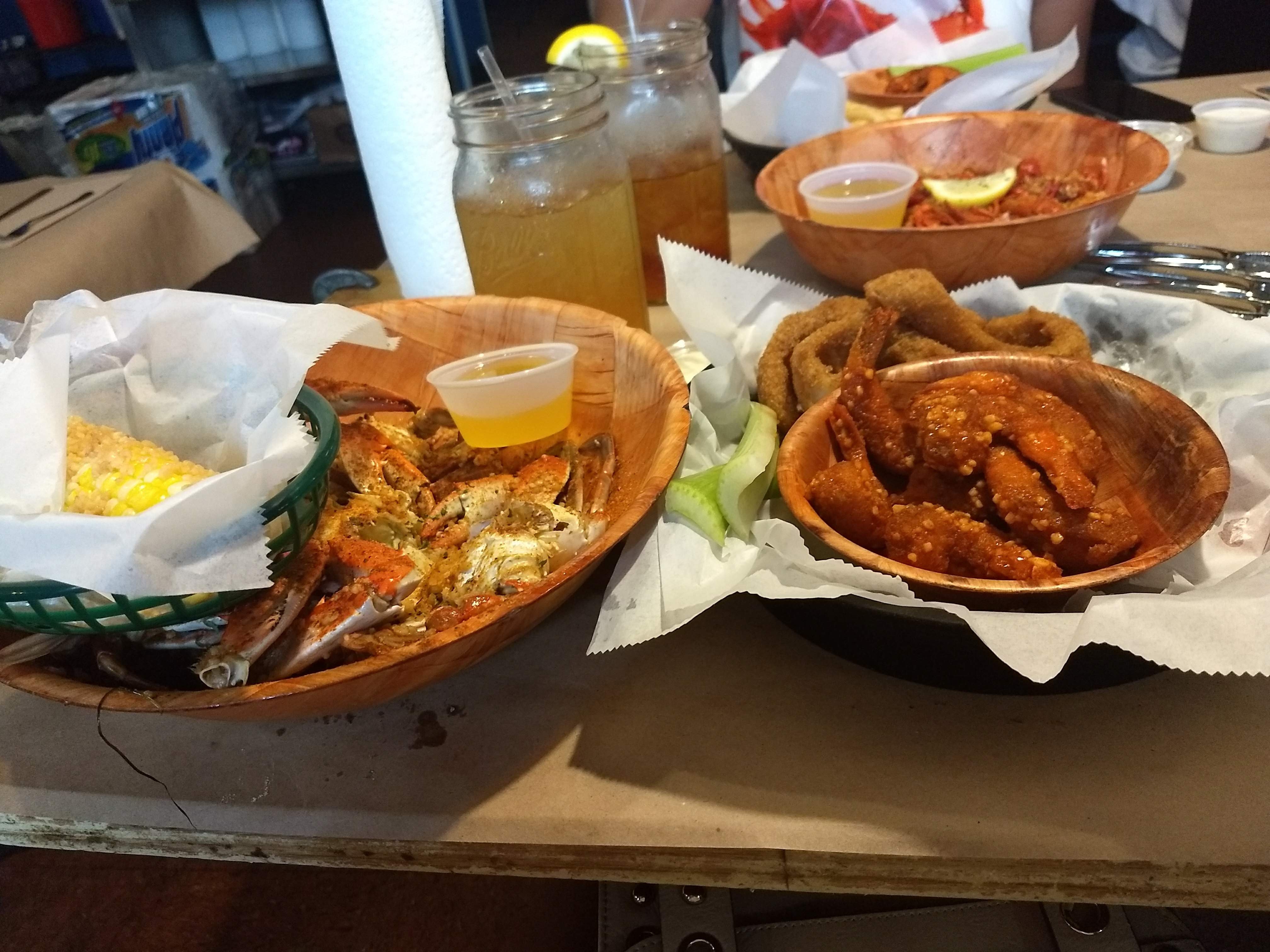 Blue Claw Crab Eatery