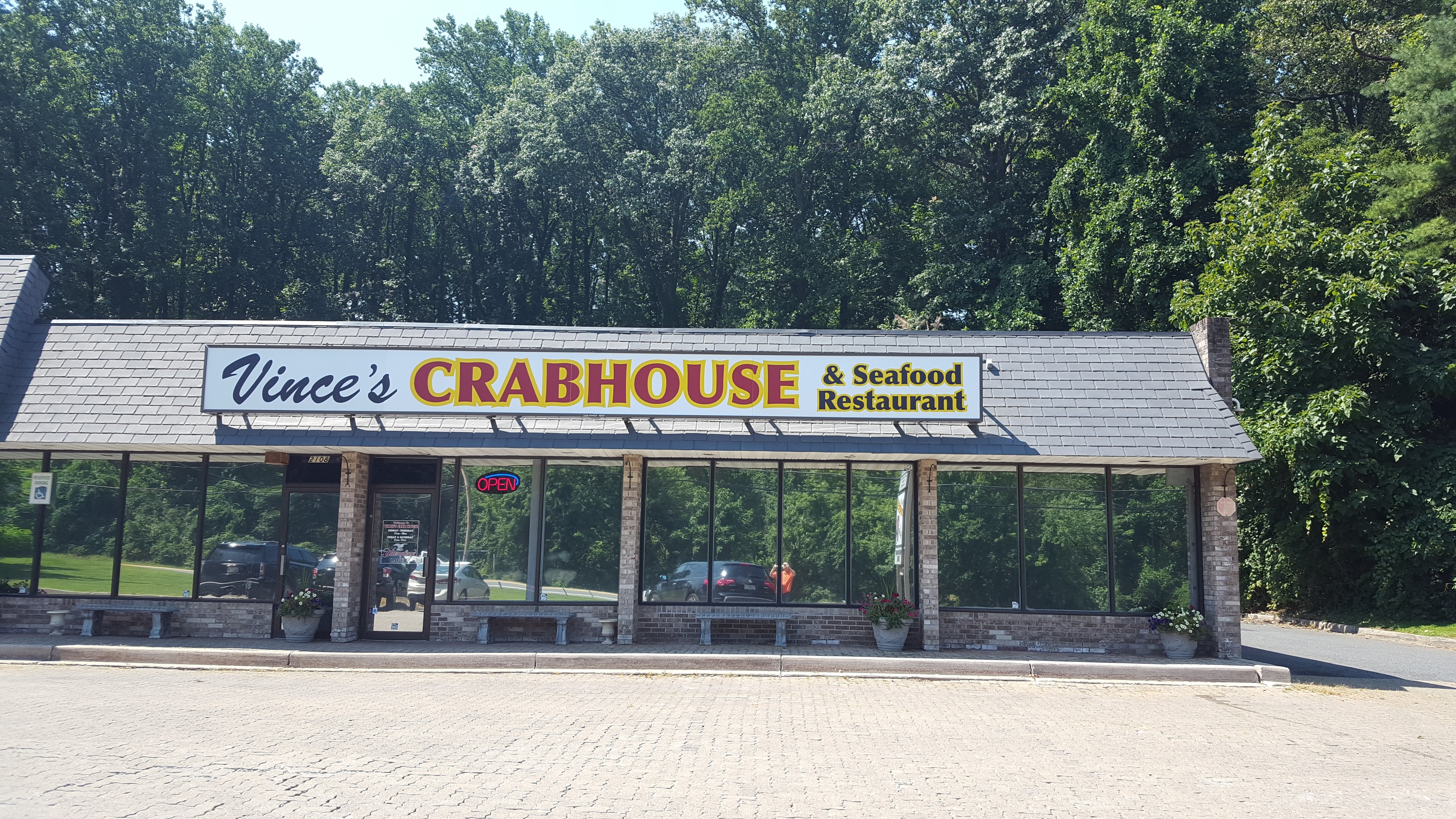 Vince's Crab House