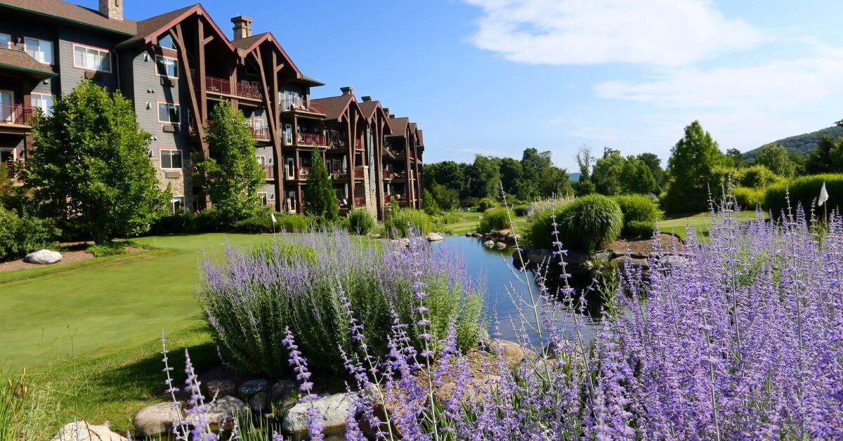 Grand Cascades Lodge